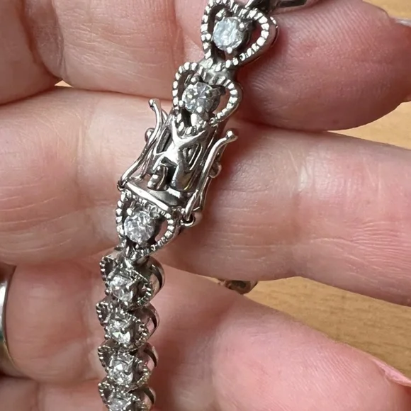 925 STERLING SILVER CZ CUBIC ZIRCONIA HEART SHAPE TENNIS BRACELET ROMANTIC LOVE